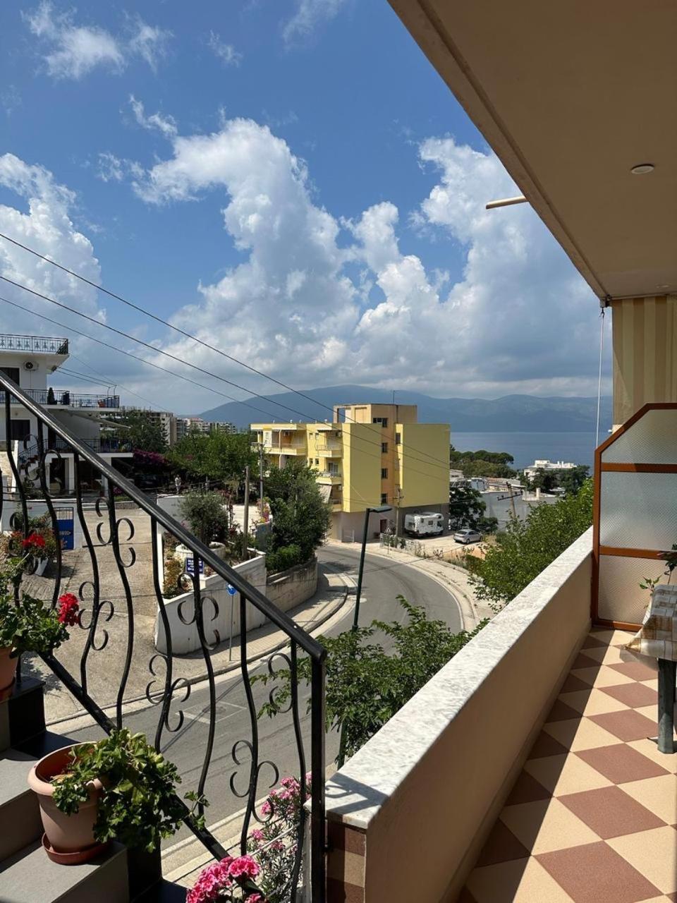 Eid Mar Hostel Vlora Kültér fotó