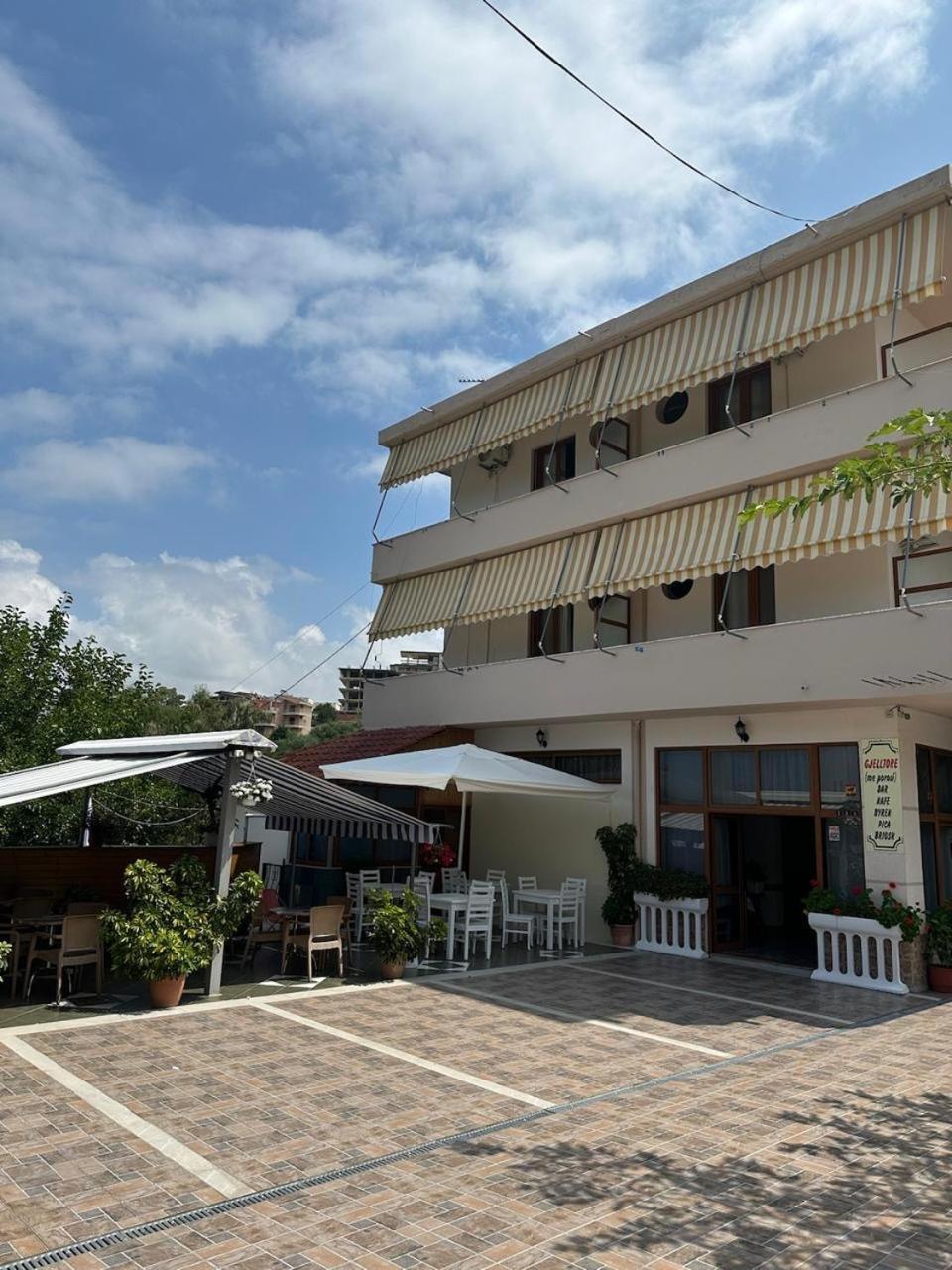 Eid Mar Hostel Vlora Kültér fotó
