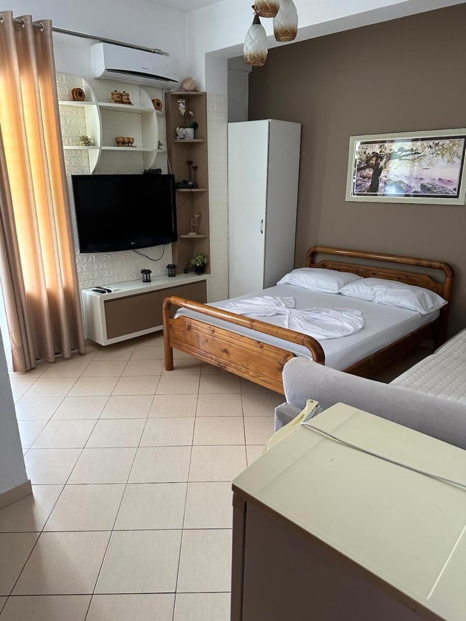 Eid Mar Hostel Vlora Kültér fotó